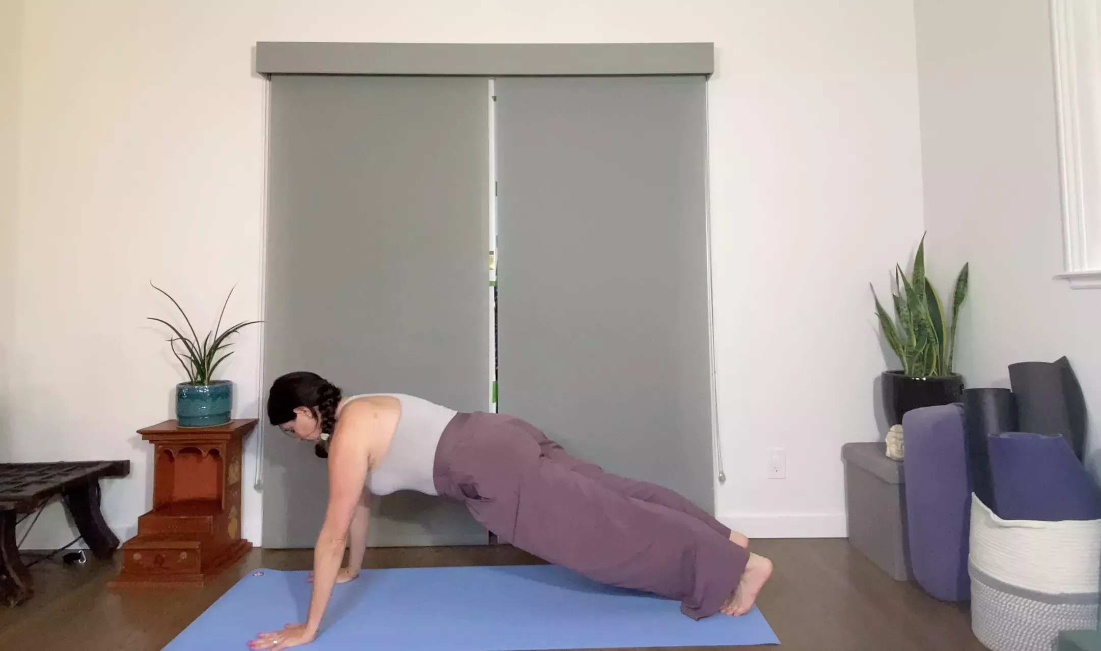 8 posturas de yoga para aliviar la ansiedad