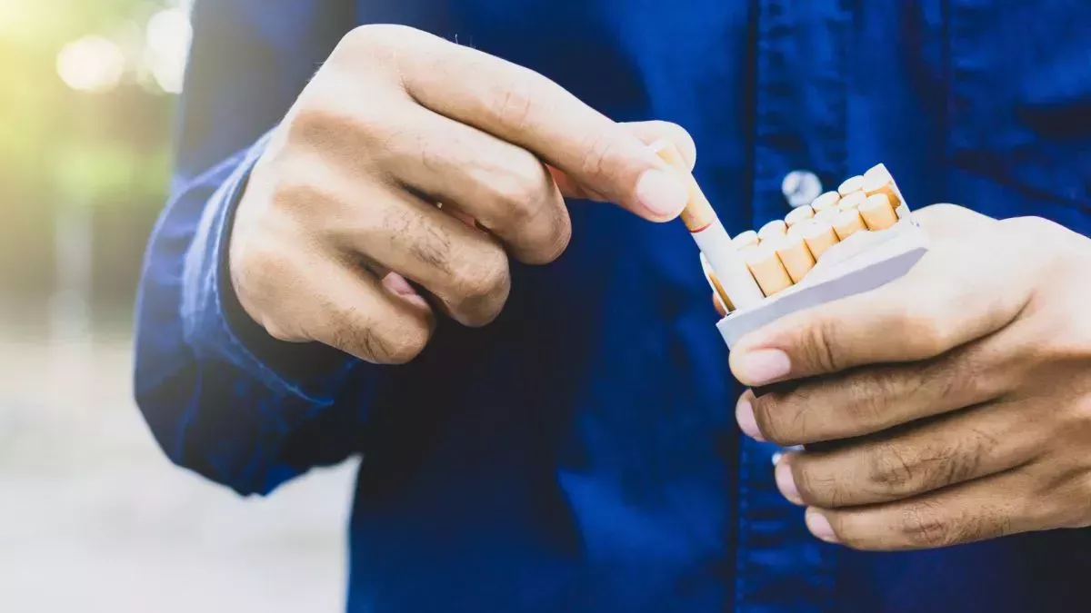 Un estudio masivo relaciona el tabaquismo diario con el encogimiento cerebral
