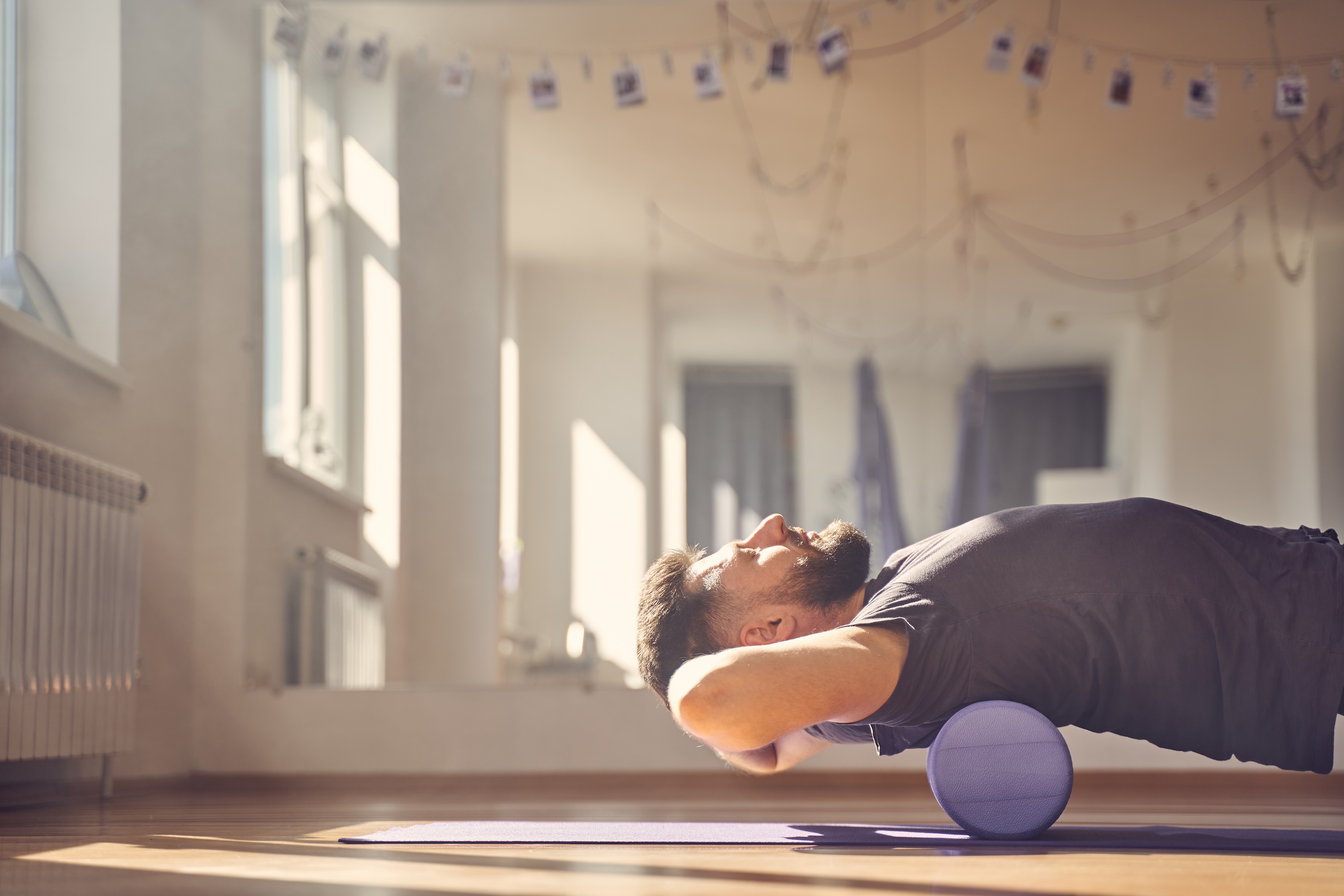 
		5 eficaces ejercicios de espalda con foam roller que tu cuerpo te agradecerá