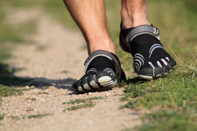 barefoot running