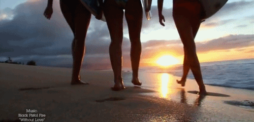 gifs reinas del surf