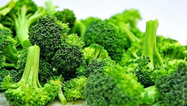 Alimentos ricos en ácido fólico: brócoli