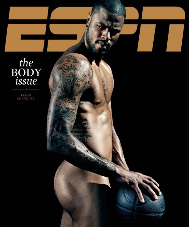 Jugadores de baloncesto desnudos