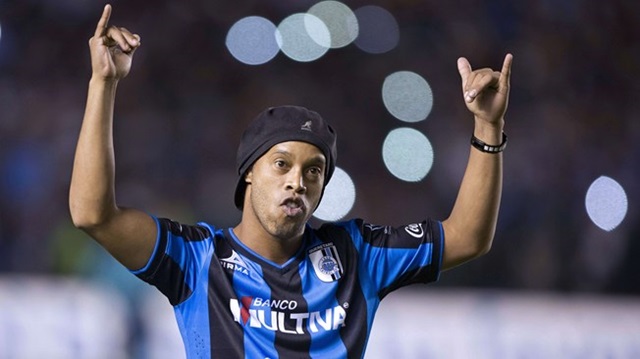 México da la bienvenida a Ronaldinho con esta canción