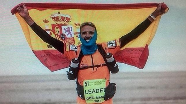 Chema Martínez gana la carrera por el desierto de Atacama Chema Martínez gana la carrera por el desierto de Atacama
