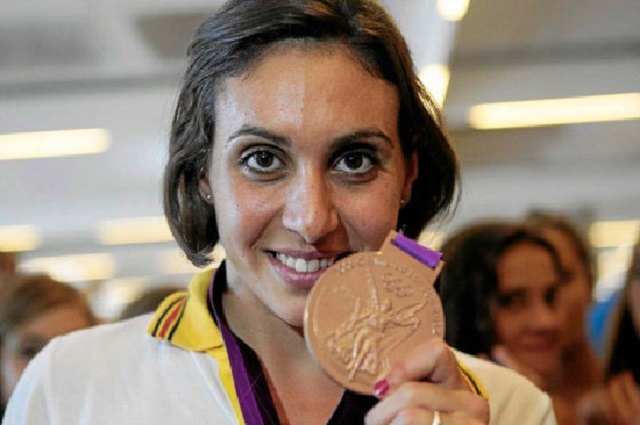 Marga Cresp铆 cambia la sincro por el Circo del Sol Marga Cresp铆 cambia la sincro por el Circo del Sol