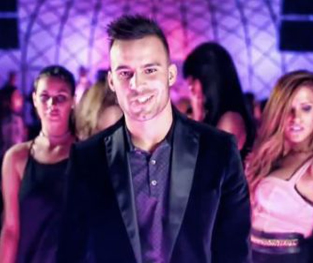 El futbolista del Madrid Jesé comienza su carrera musical en solitario