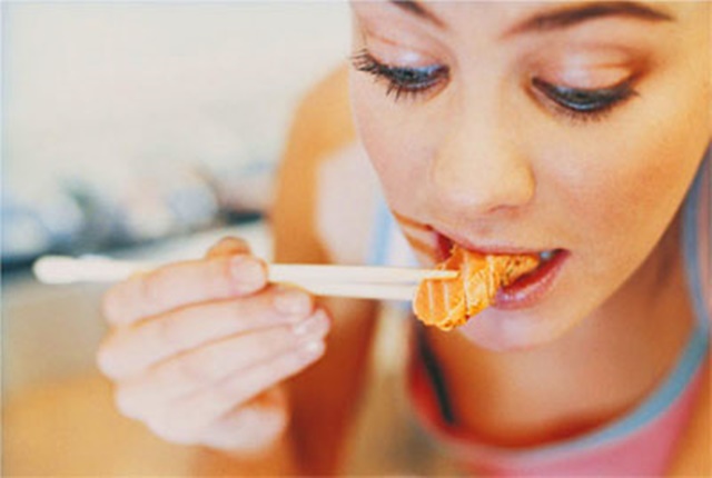 Malos hábitos alimentarios de los que deberías olvidarte Malos hábitos alimentarios de los que deberías olvidarte