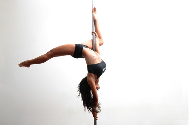 ¿Has probado ya el pole dance o baile en barra?