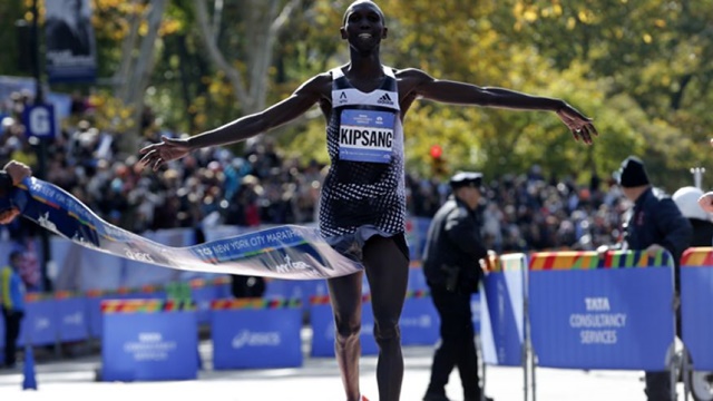 El keniano Kipsang, rey de la maratón de Nueva York El keniano Kipsang, rey de la maratón de Nueva York