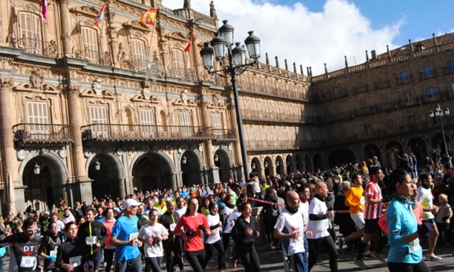 La San Silvestre de Salamanca bromea con hacer un control antidopaje y muchos corredores se retiran La San Silvestre de Salamanca bromea con hacer un control antidopaje y muchos corredores se retiran