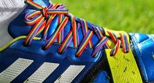 El Rayo llevará cordones de arcoíris contra la homofobia