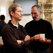 Tim Cook se ofreció a salvar la vida de Steve Jobs, su jefe en Apple