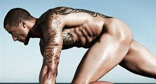 El deportista más sexy que ha posado para ESPN: Colin Kaepernick desnudo del todo