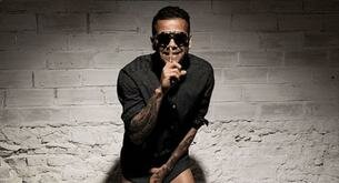 ¿Quieres ver a Dani Alves desnudo? Mira cómo se baja los pantalones en Instagram...