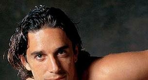 Luca Toni desnudo, el eterno goleador italiano