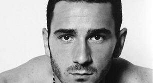 No falla: todos los futbolistas italianos son unos cañones. Mira a Bonucci desnudo