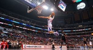 ¿Es éste el mejor alley oop de la historia del baloncesto?
