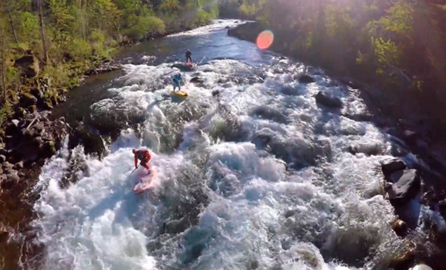 El mejor vídeo de surf en aguas bravas que has visto nunca