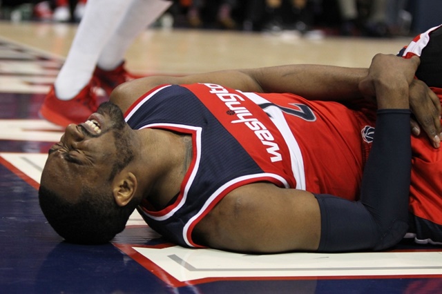 Increíble: este jugador tiene ¡cinco fracturas! sólo en la mano izquierda Increíble: este jugador tiene ¡cinco fracturas! sólo en la mano izquierda