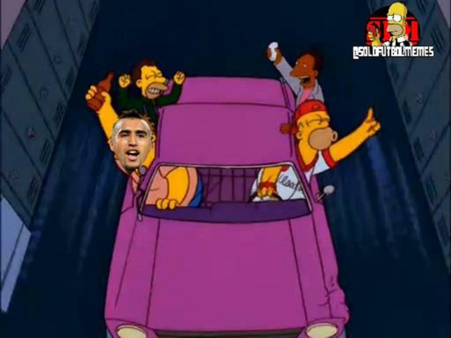 Los mejores memes del accidente de Arturo Vidal 