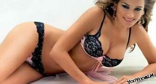 Alena Seredova desnuda