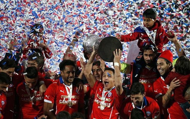 Chile gana su primera Copa América ante la gran favorita Argentina, ¡descubre LAS CLAVES DE LA VICTORIA! Chile gana su primera Copa América ante la gran favorita Argentina, ¡descubre LAS CLAVES DE LA VICTORIA!