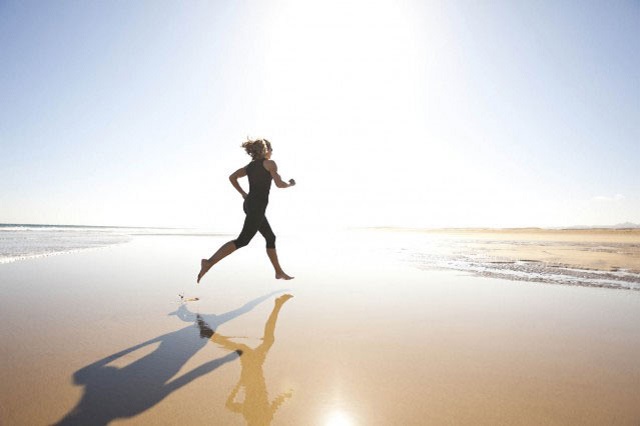 Los mejores deportes para estar en forma en verano Los mejores deportes para estar en forma en verano