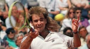 La final en que Agassi perdió por culpa de su peluca