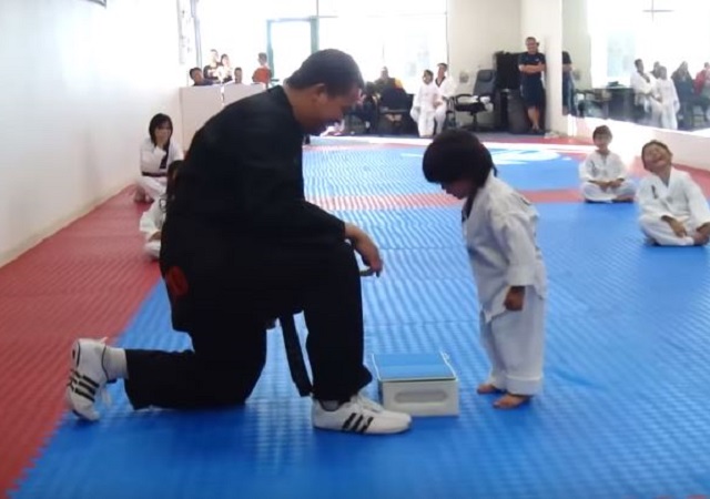 El niño más adorable del taekwondo que se ha hecho viral