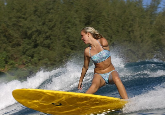 La increíble historia de Bethany Hamilton, la surfista de un solo brazo La increíble historia de Bethany Hamilton, la surfista de un solo brazo