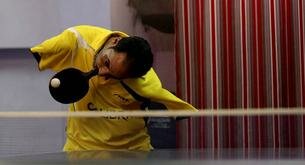 Ibrahim Hamato, jugador de tenis de mesa sin brazos, emociona al mundo