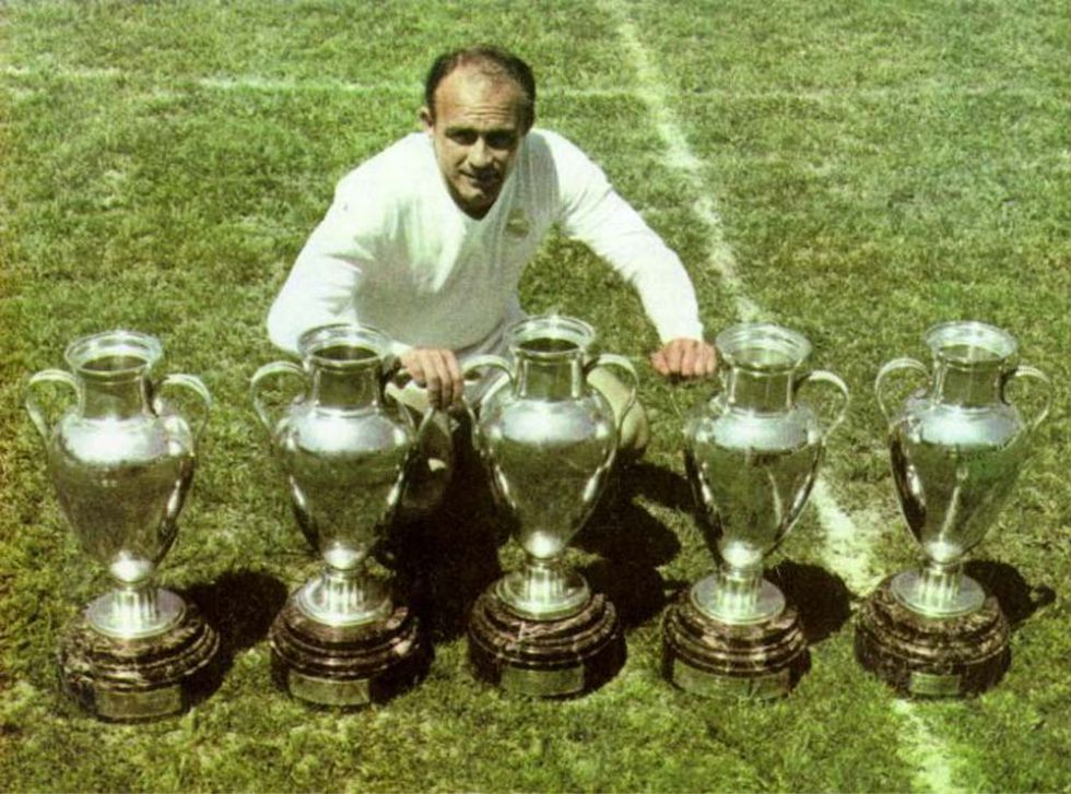 Las 10 mejores jugadas de Alfredo Di Stefano de la historia del fĂștbol Las 10 mejores jugadas de Alfredo Di Stefano de la historia del fĂștbol