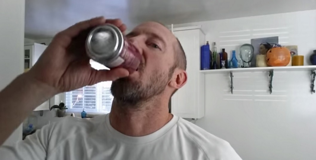 ¿Qué sucede si tomas 10 Coca-Colas al día durante 1 mes? ¿Qué sucede si tomas 10 Coca-Colas al día durante 1 mes?