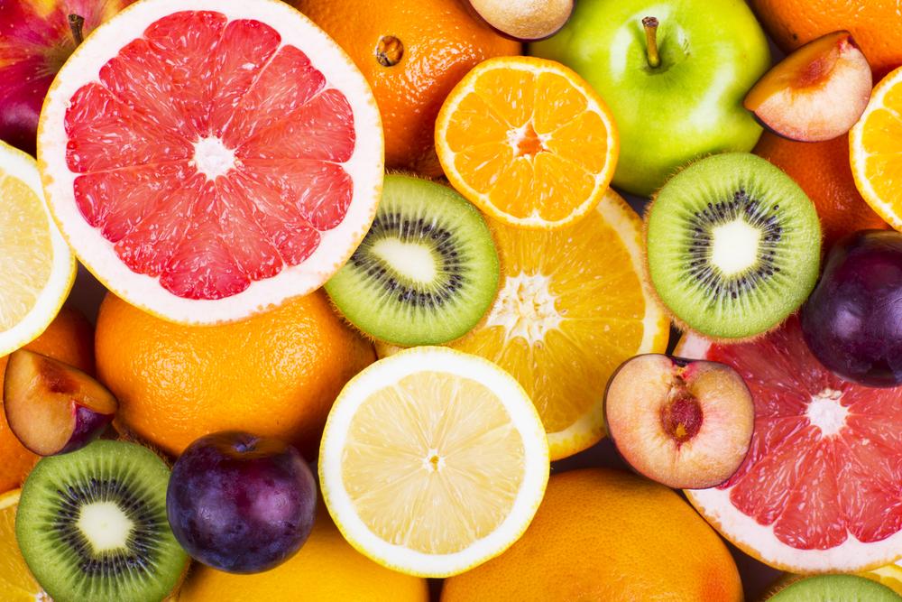 ¿Se puede comer la fruta con piel?