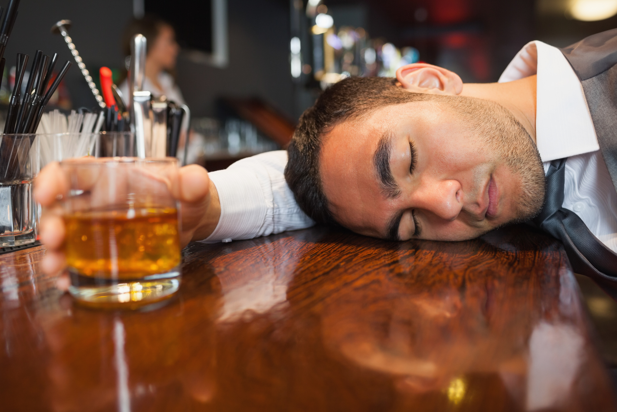 5 señales de que estás bebiendo demasiado