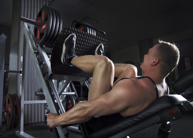 Los 3 mejores ejercicios para unos cuadriceps fuertes Los 3 mejores ejercicios para unos cuadriceps fuertes