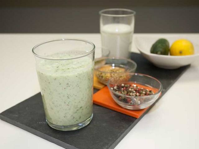 Sopa fría de pepino y yogur para adelgazar Sopa fría de pepino y yogur para adelgazar