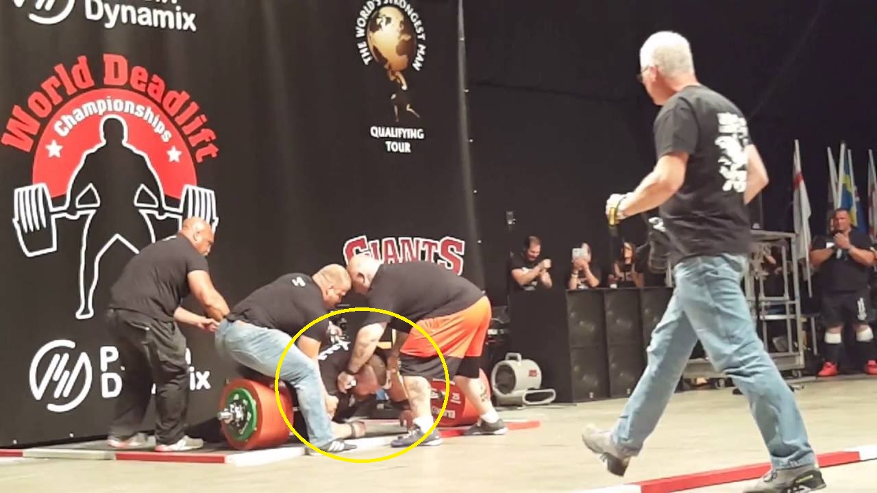 Eddie Hall, a punto de morir al levantar 500 kilos Eddie Hall, a punto de morir al levantar 500 kilos
