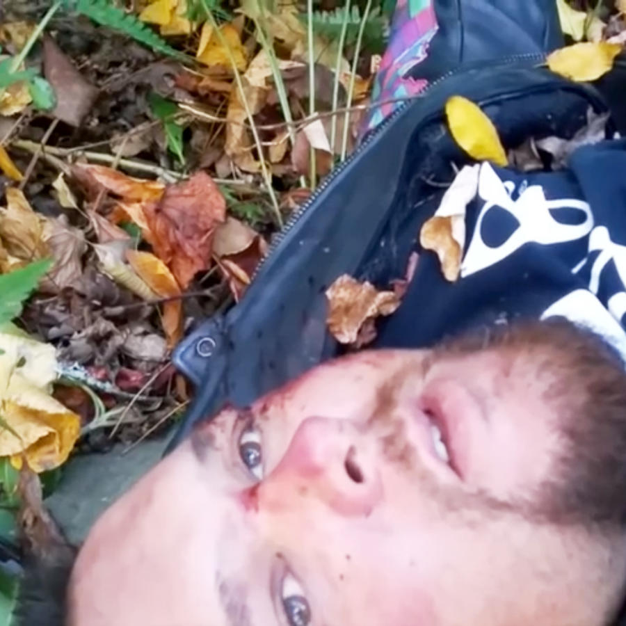 Graba sus últimos minutos de vida en lugar de llamar a urgencias y el vídeo se hace viral Graba sus últimos minutos de vida en lugar de llamar a urgencias y el vídeo se hace viral