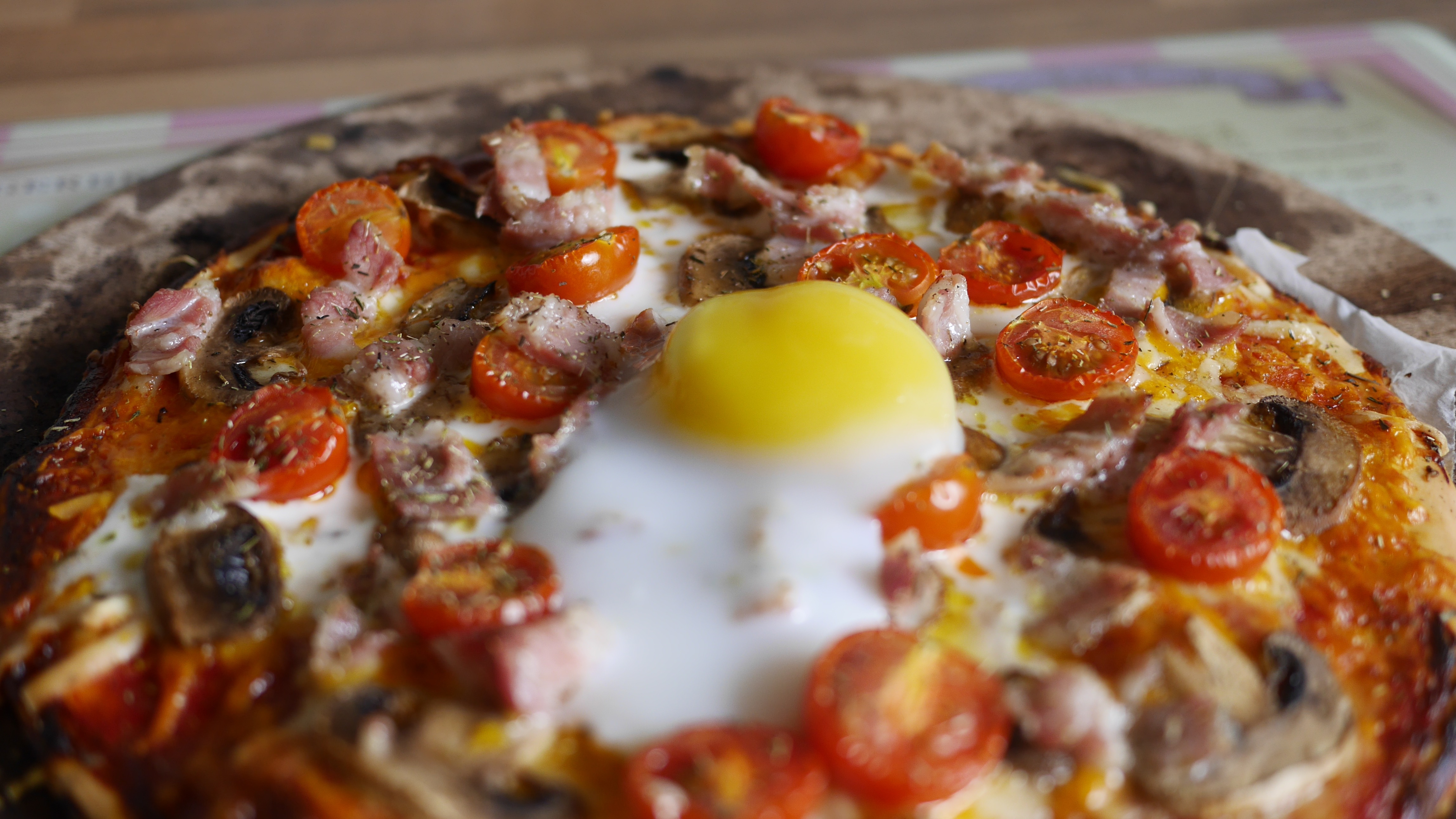 Esta es la receta (y el secreto) de la famosa pizza antiresaca