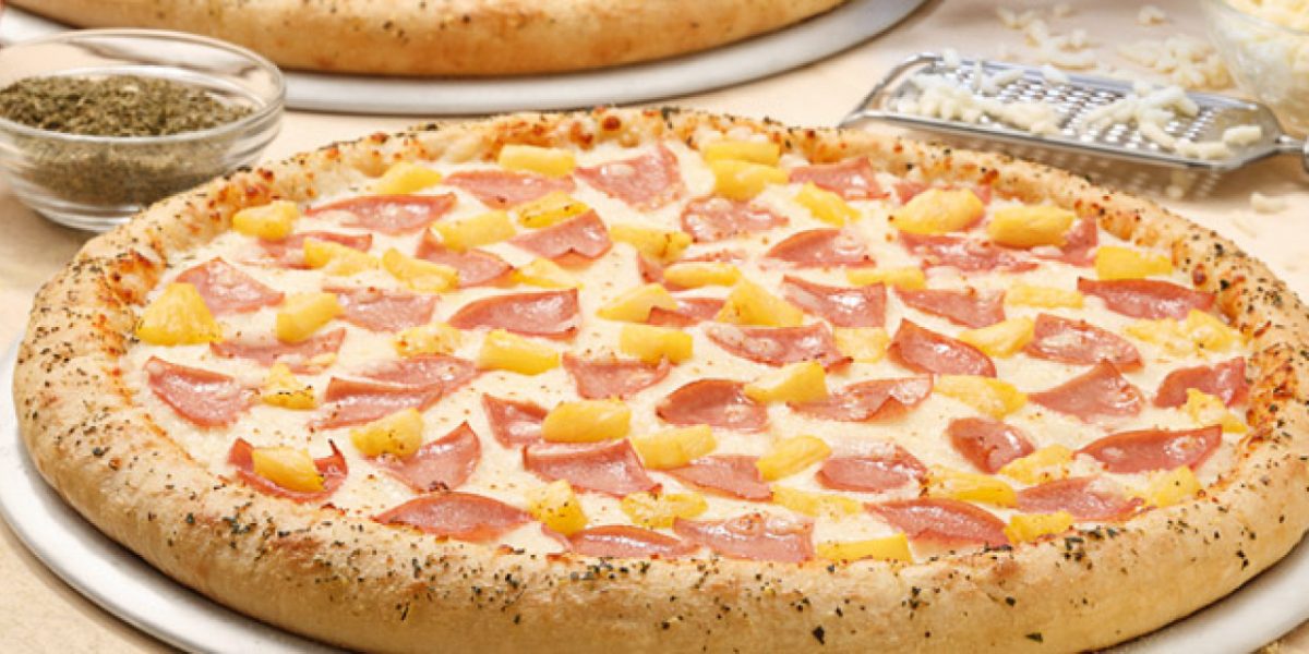 pizza piña islandia