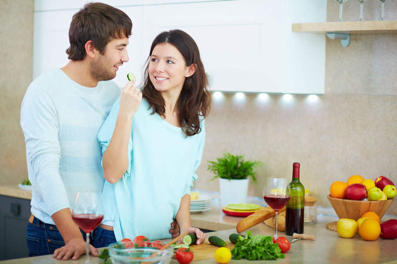 Porque los hombres consiguen acabar las dietas y las mujeres no