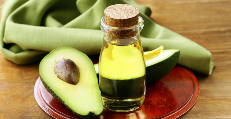 Por qué empezar a usar aceite de aguacate para cocinar