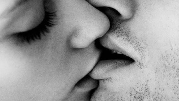 ¿Cuáles son los síntomas de la “enfermedad del beso”?