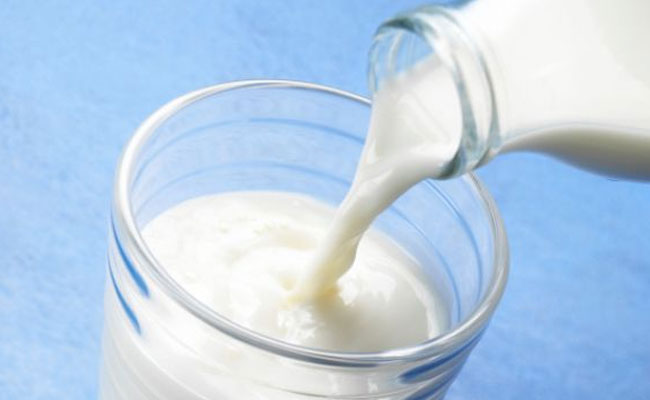 Aprende a perder kilos bebiendo leche este verano