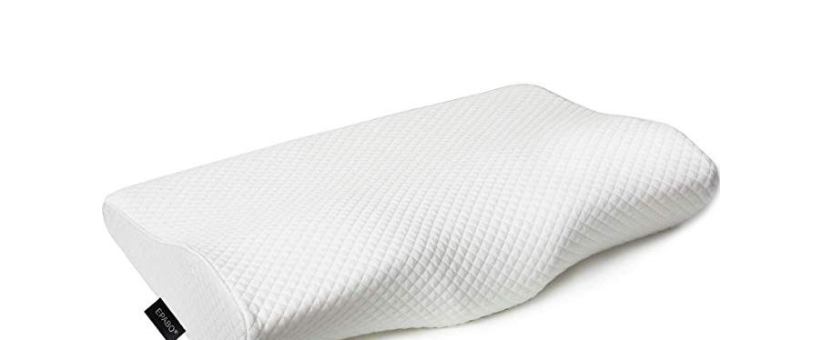 Esta almohada de 40 dólares ayuda a la gente con dolor crónico de cuello a dormir por la noche