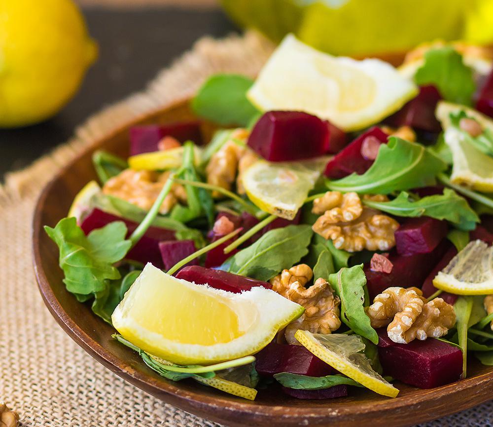 ¿Cuántas calorías tiene realmente tu ensalada?