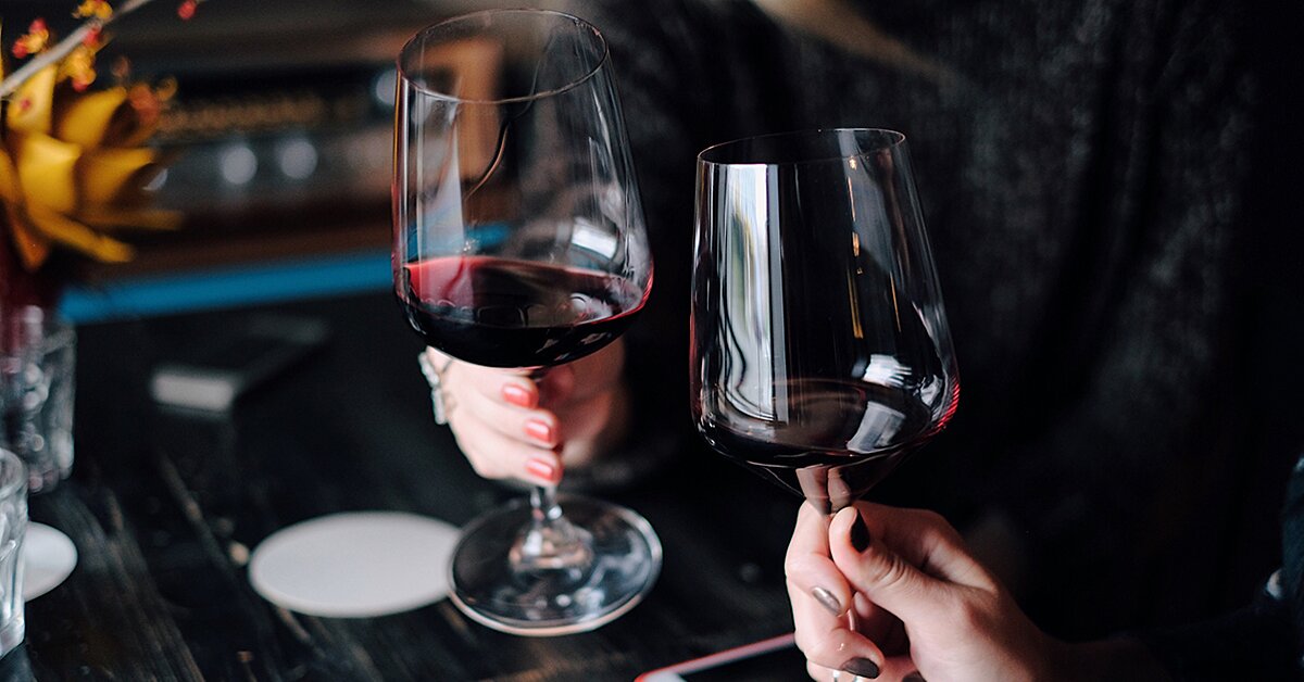 ¿El vino tinto te ayuda a perder peso?