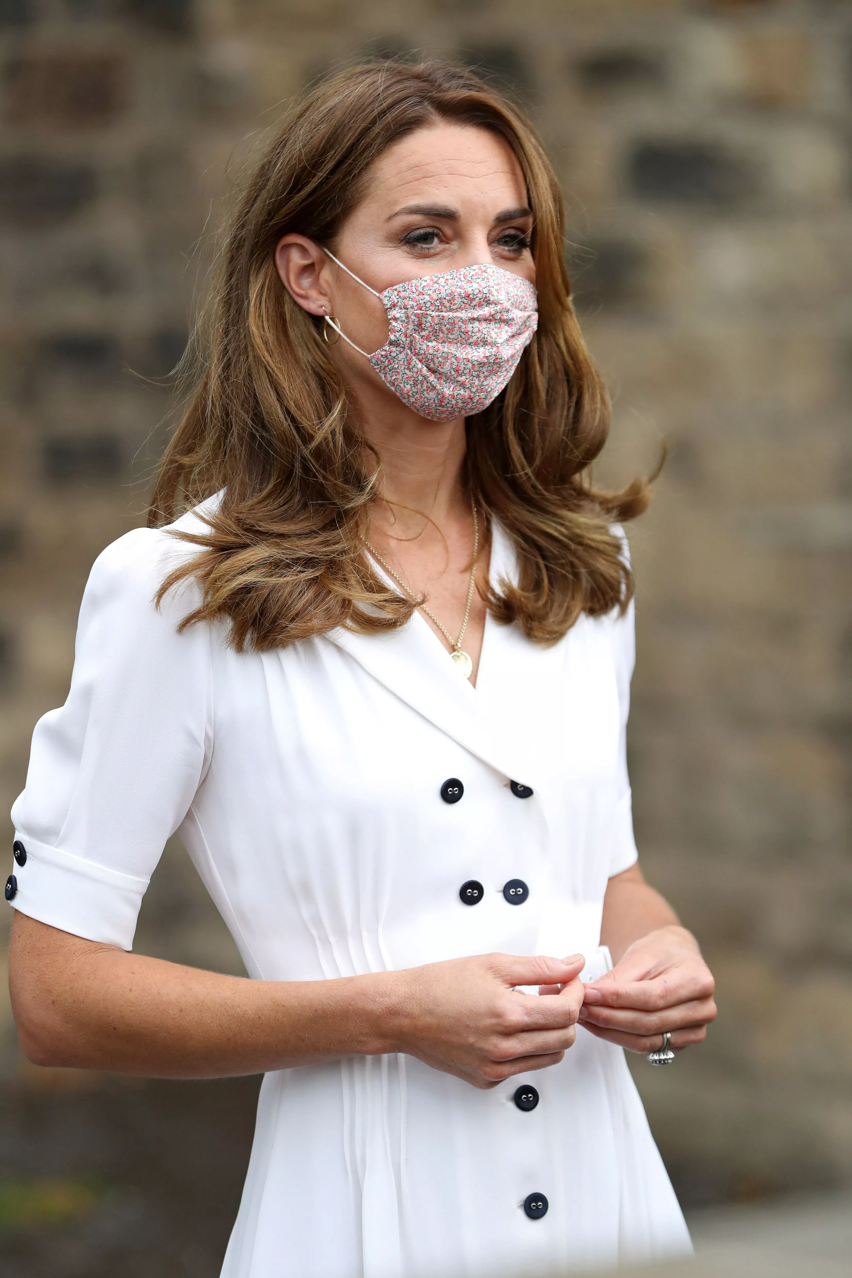 Kate Middleton usó una máscara facial en público por primera vez, y sólo cuesta 20 dólares